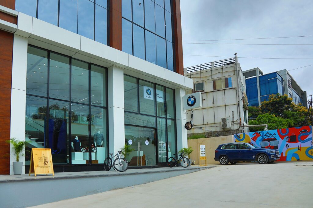 BMW Customer Experience like never before: BMW Urban Retail Store debuts in India.