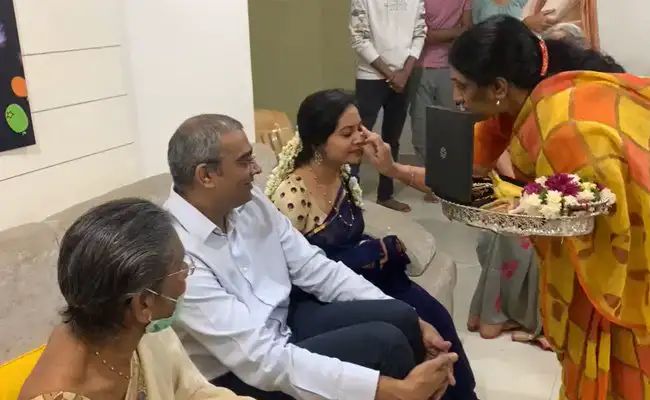 Singer Sunita Engagement ... Photos Viral ..