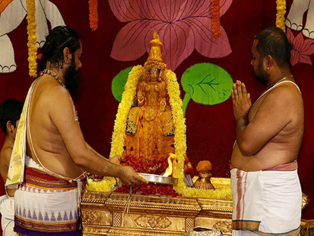 ABHISHEKAM HELD TO AMMAVARU