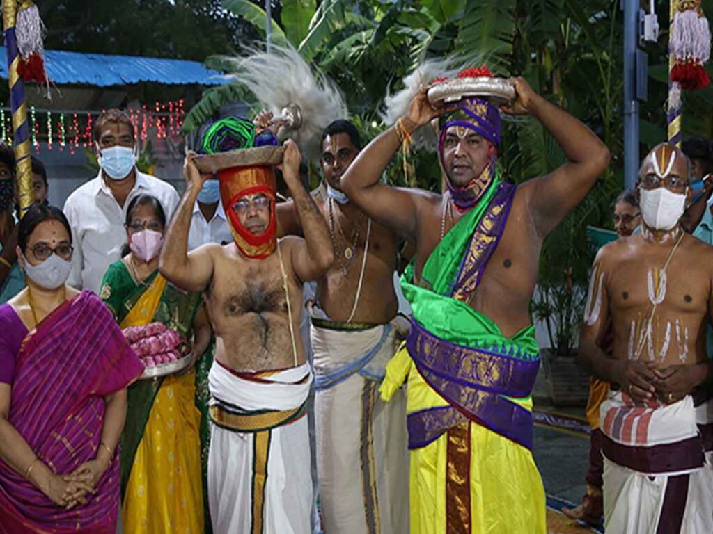 Sri Prasanna Venkateswara Swamy GARUDA VAHANA NARAYANA