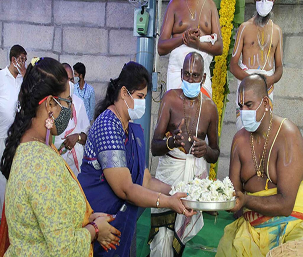 PUSHPAYAGAM HELD IN APPALAYAGUNTA