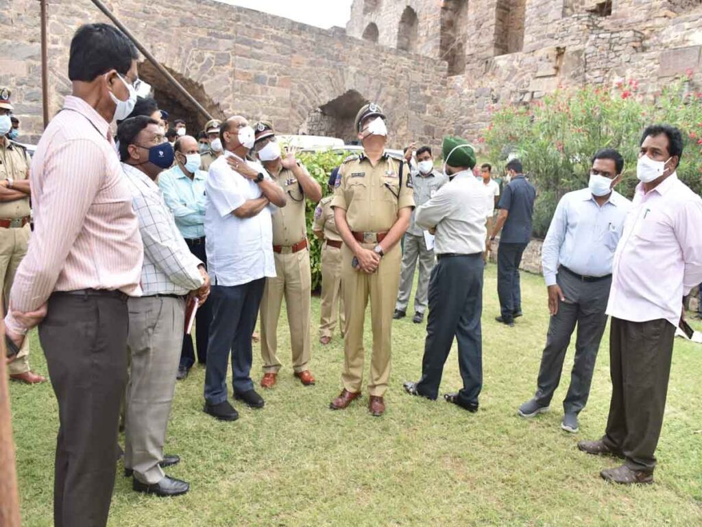 C.S. Somesh Kumar visited Golkonda Fort today and inspected arrangements being made for 15th August Independence Day Celebrations..