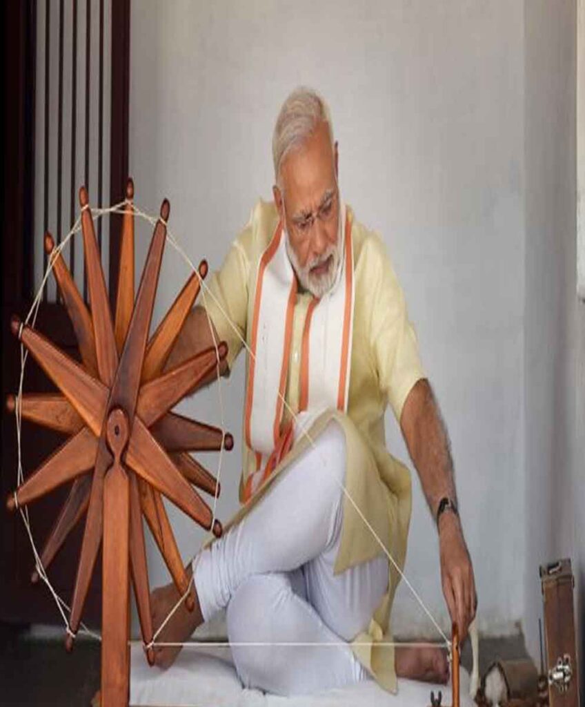 PM calls for support for local handloom products on National Handloom Day 