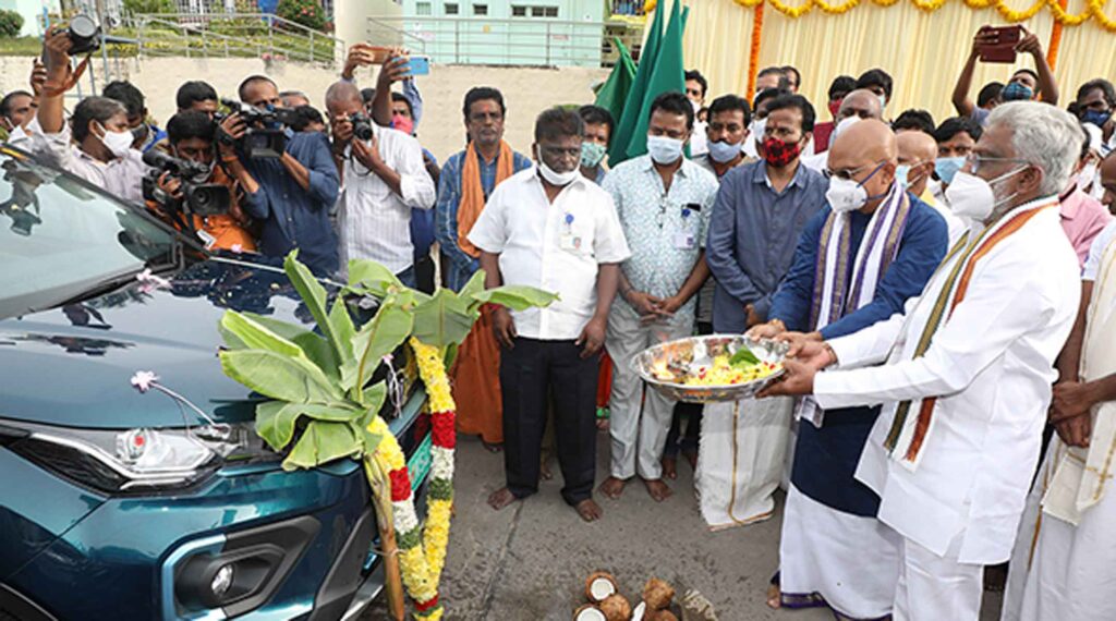 Fully electric vehicles in the direction of Tirumala as the Holy Green City
