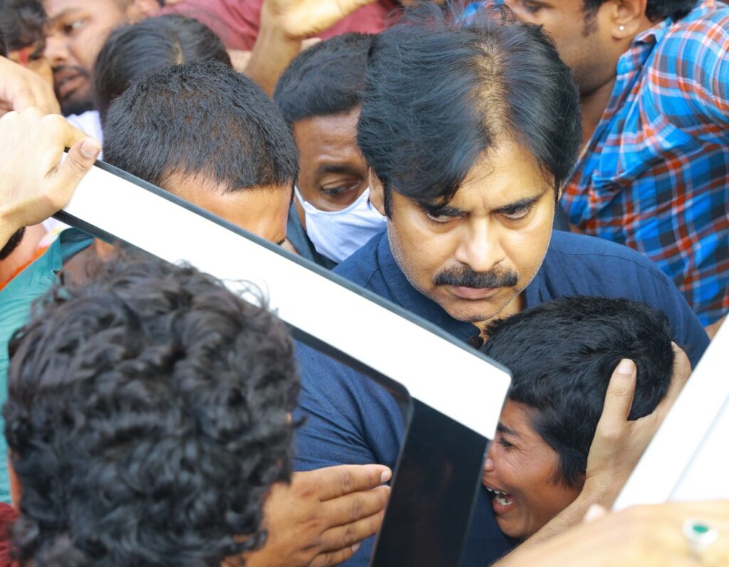 Pawan Kalyan visits the family of a six-year-old child who was killed 