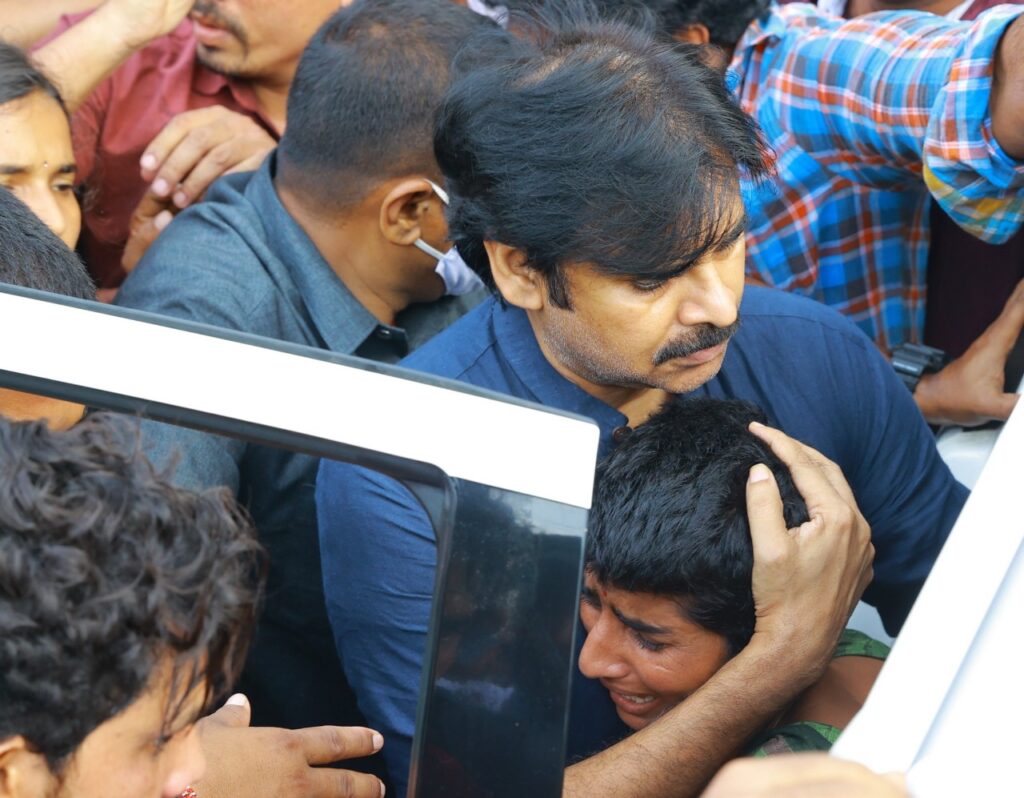 Pawan Kalyan visits the family of a six-year-old child who was killed 