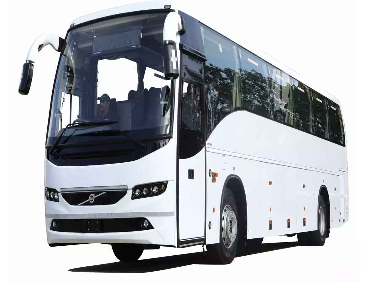 Volvo Buses India launches India’s first 13.5m 4x2 coach