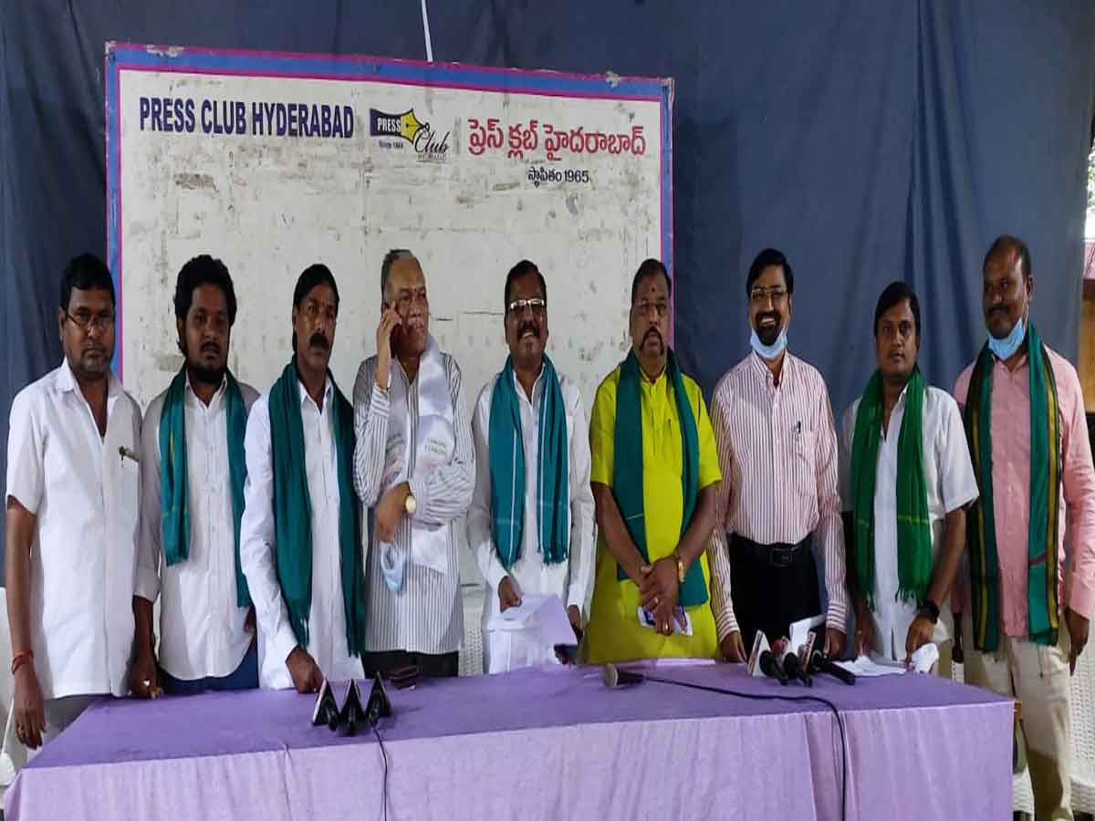 Munnuru kapu leaders condemned MLA Mainampally hanumantharao comments