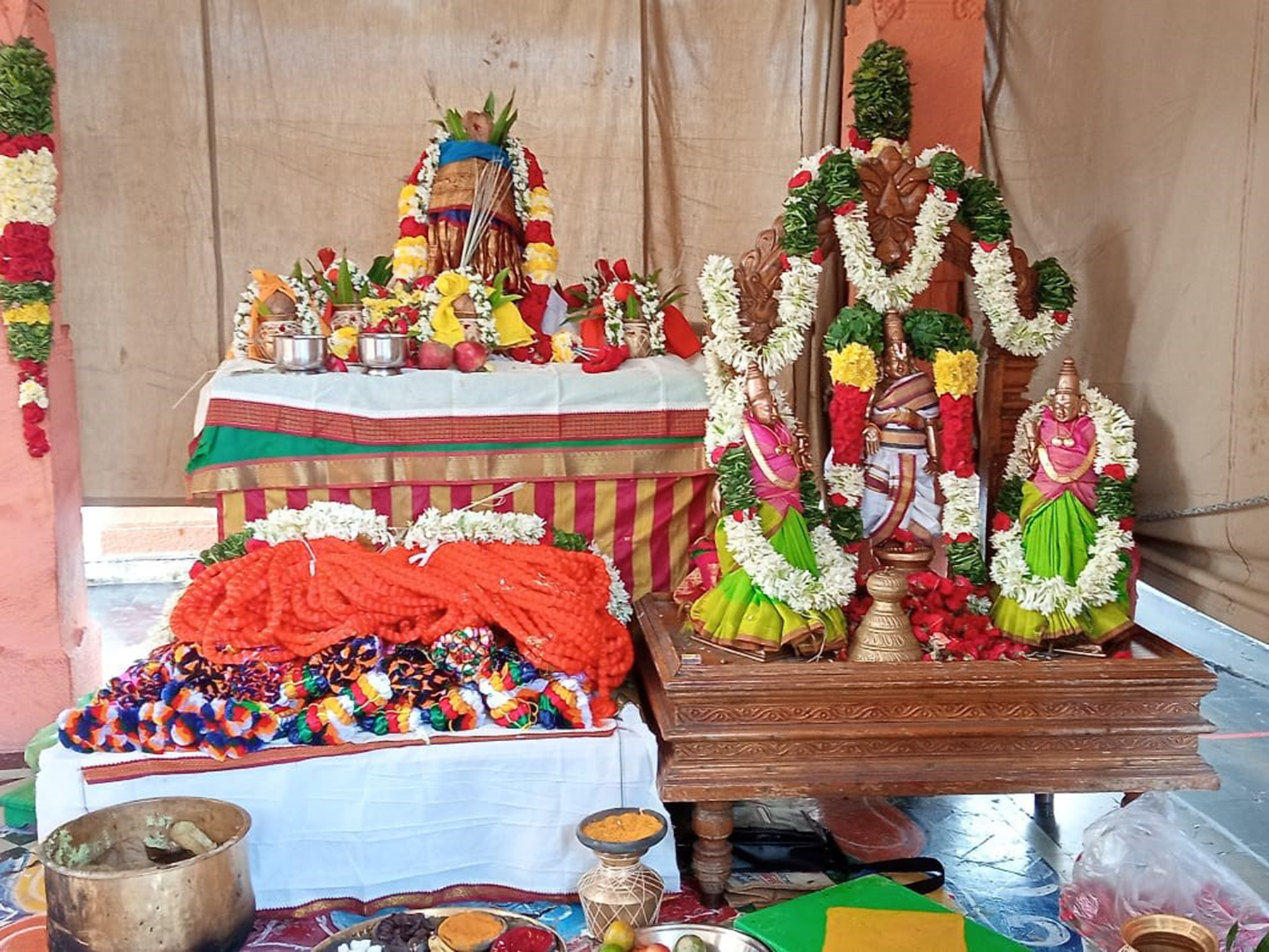 The holy festivals begin at the Jammalamadugu Sri Narapura Venkateswaraswamy Temple