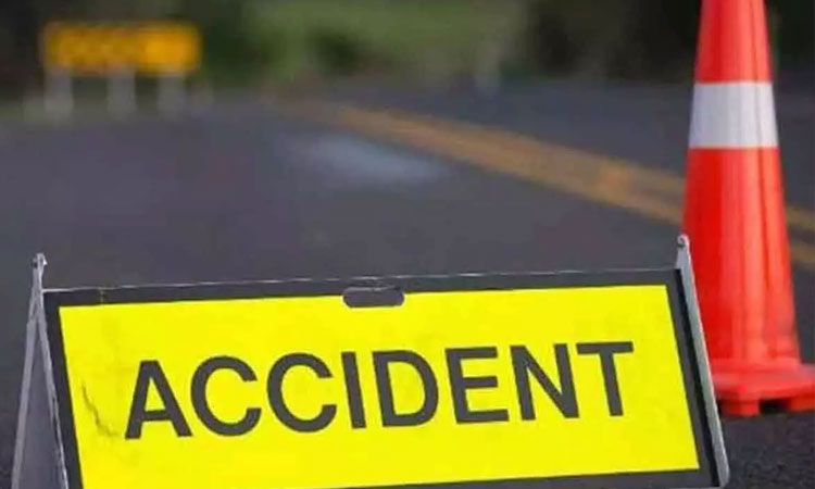 Woman, daughter killed in road mishap in Nalgonda